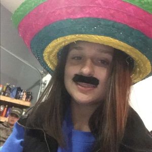 Meet your Posher, Tori